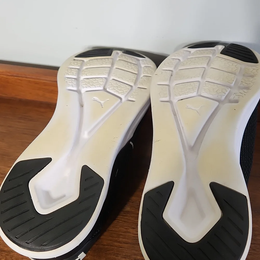 Puma, G-Nite, Sz 10,  Sneakers With Black & White Laces & Cushion Soles - Picture 5 of 8